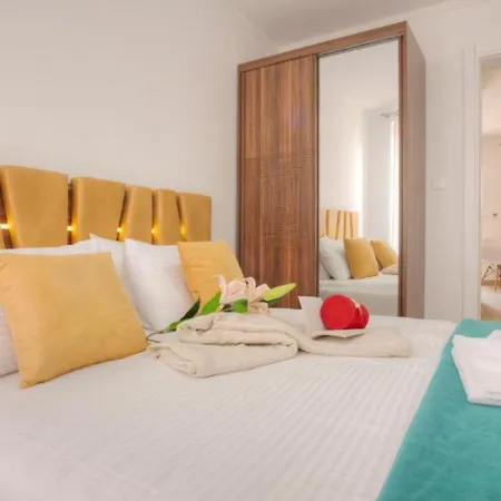 D Apartment *