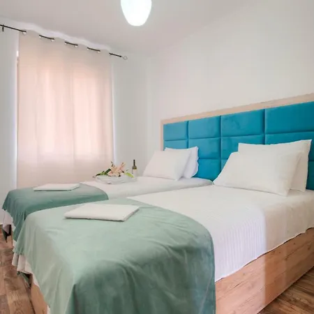 D Apartment *